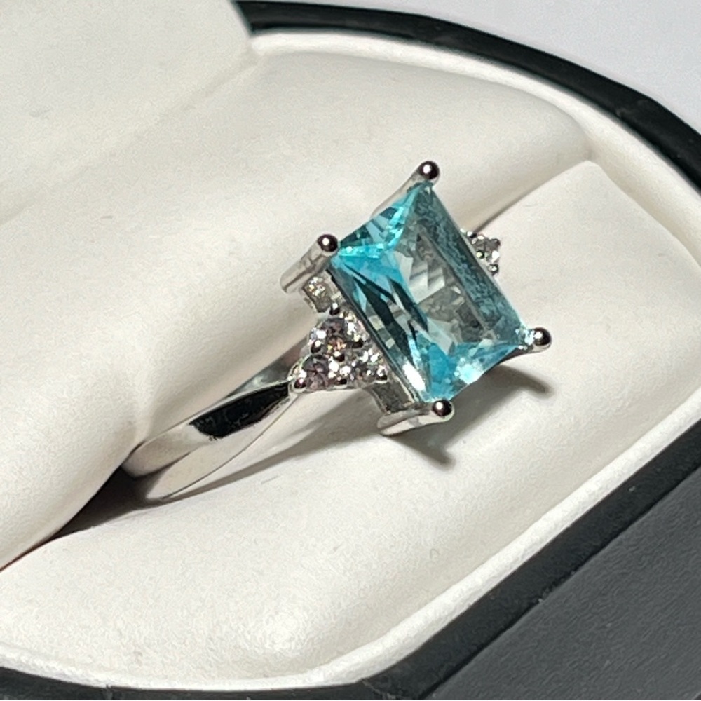 925 Sterling Silver Aquamarine Ring - Picture 3 of 6